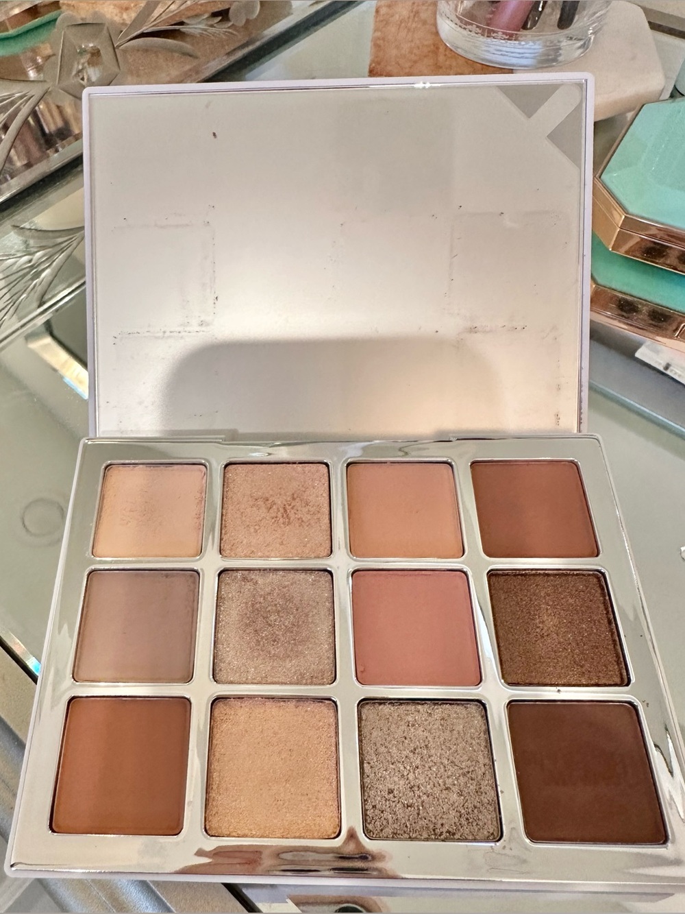 Makeup by Mario “Ethereal Eyes: The Original” Eyeshadow Palette